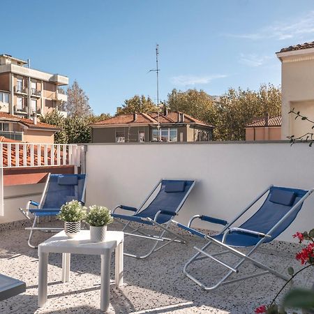 Zuara9Room Rimini Exteriör bild