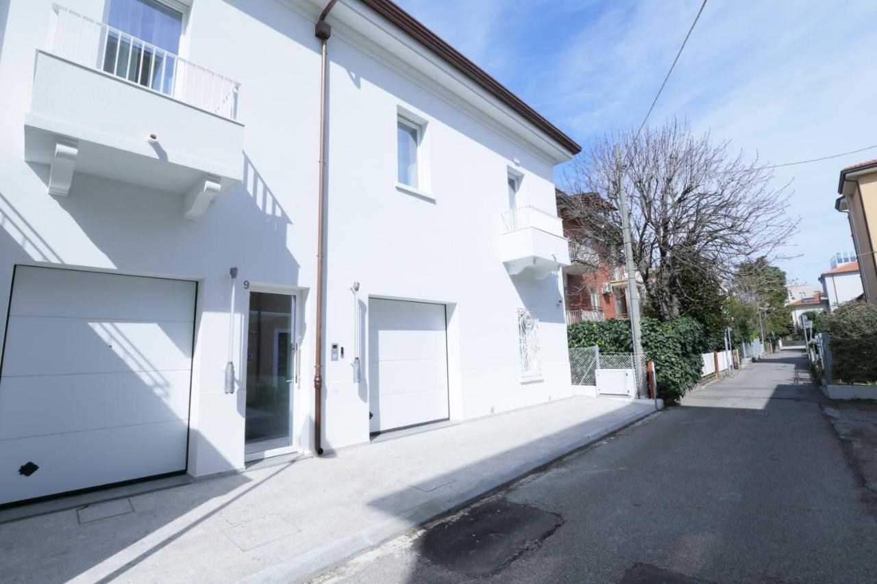 Zuara9Room Rimini Exteriör bild