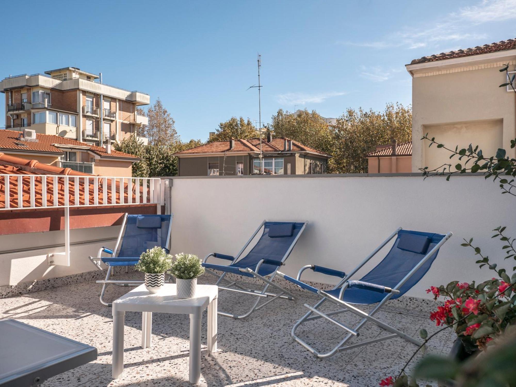 Zuara9Room Rimini Exteriör bild