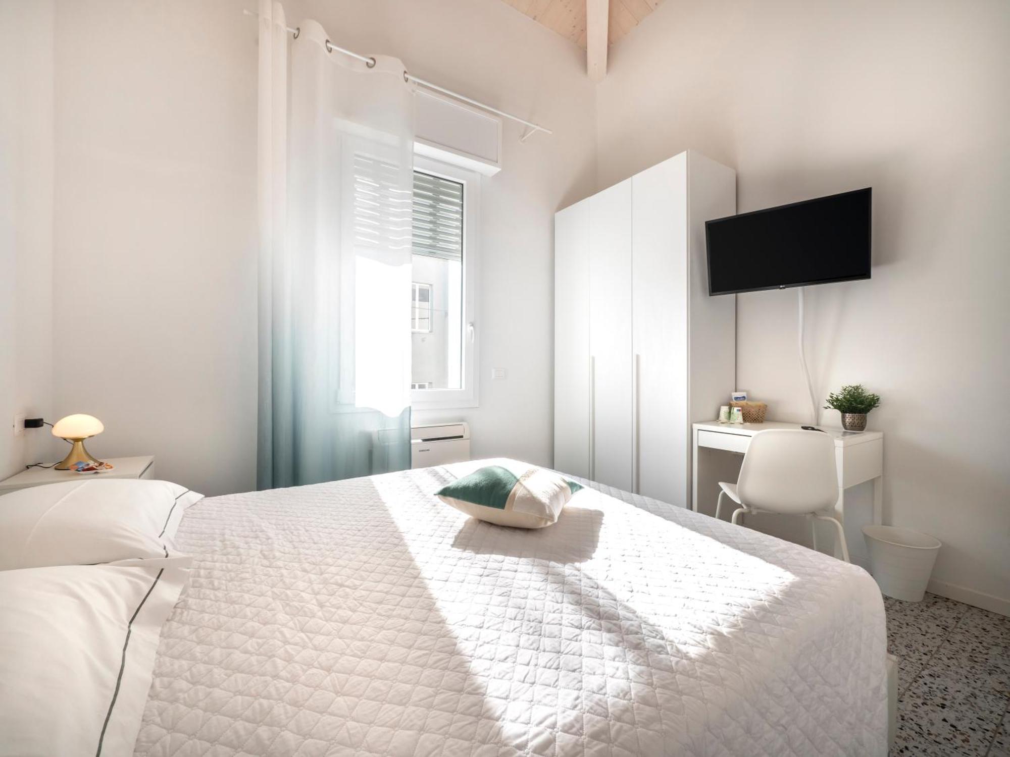 Zuara9Room Rimini Exteriör bild